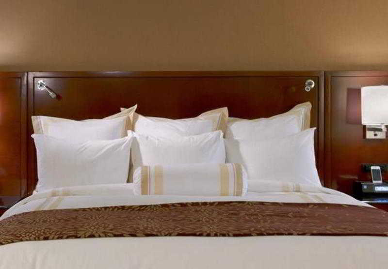 Chicago Marriott Naperville Δωμάτιο φωτογραφία