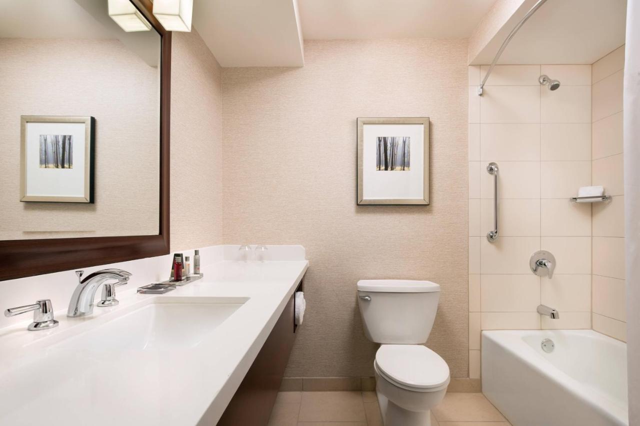 Chicago Marriott Naperville Εξωτερικό φωτογραφία
